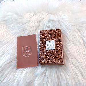 It Cosmetics It Girl Beauty Book